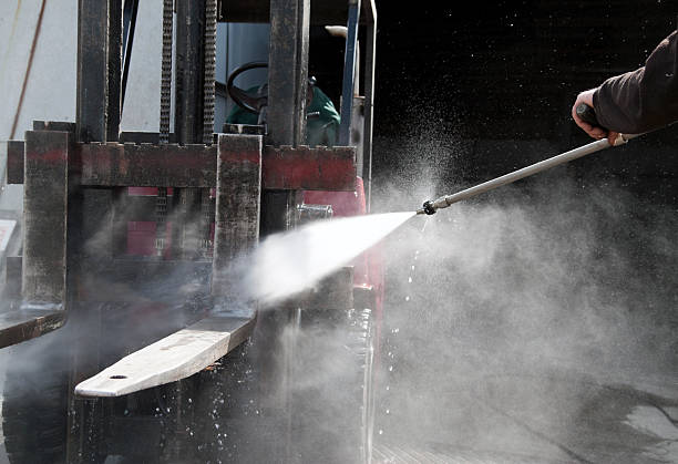 Best Commercial Pressure Washing in Foothill Farms, CA